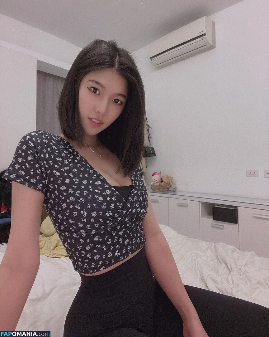 https: / zeng.zzzz Nu OnlyFans  Foto vazada #2