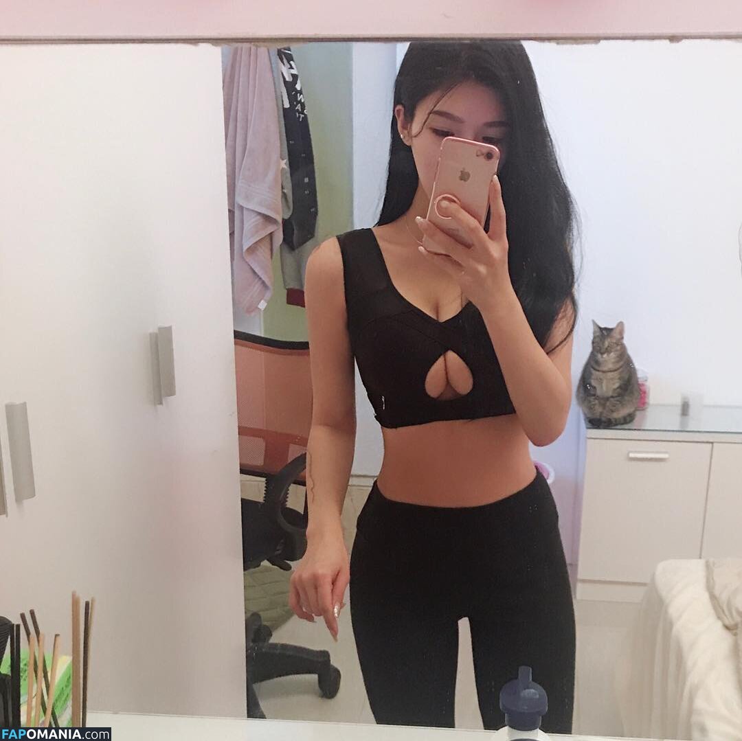 https: / zeng.zzzz Nu OnlyFans  Foto vazada #11