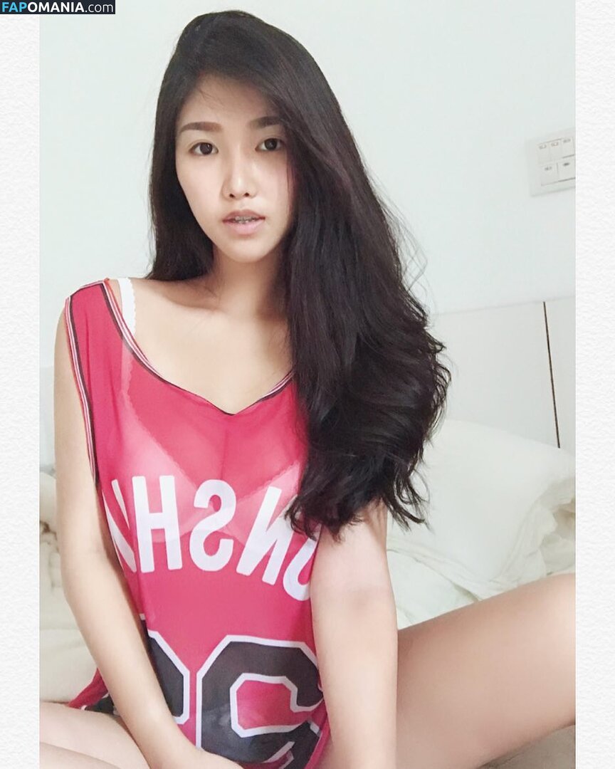 https: / zeng.zzzz Nu OnlyFans  Foto vazada #18