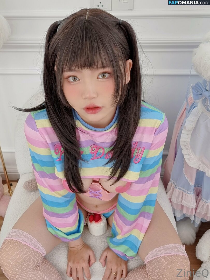 zinie Nu OnlyFans  Foto vazada #40