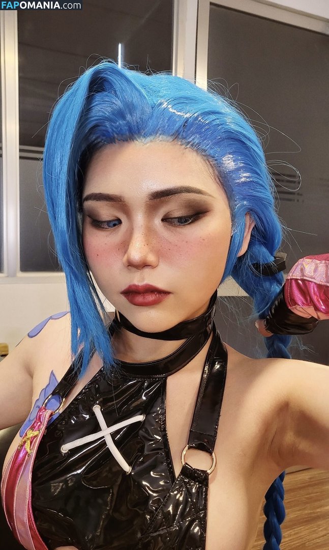 ZinieQ / zinie / zinieq_cosplayer / 𝐙𝐢𝐧𝐢𝐞𝐐 Nu OnlyFans  Foto vazada #129
