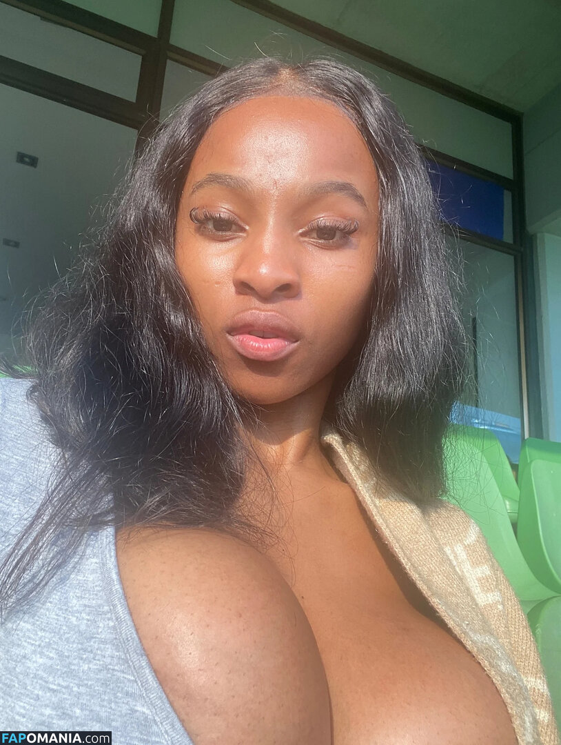 Zizipho Ondiswa / majokwenizizipho / zizipho_majokweni Nu OnlyFans  Foto vazada #5