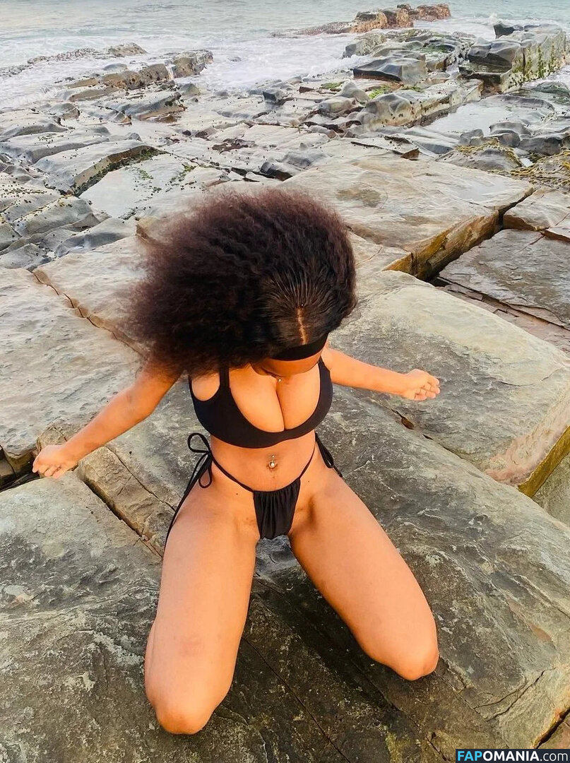 Zizipho Ondiswa / majokwenizizipho / zizipho_majokweni Nu OnlyFans  Foto vazada #19