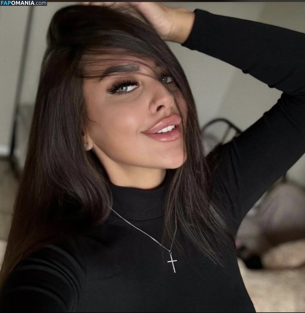 Zlata / zlatyhca / zlatyhka Nu OnlyFans  Foto vazada #1