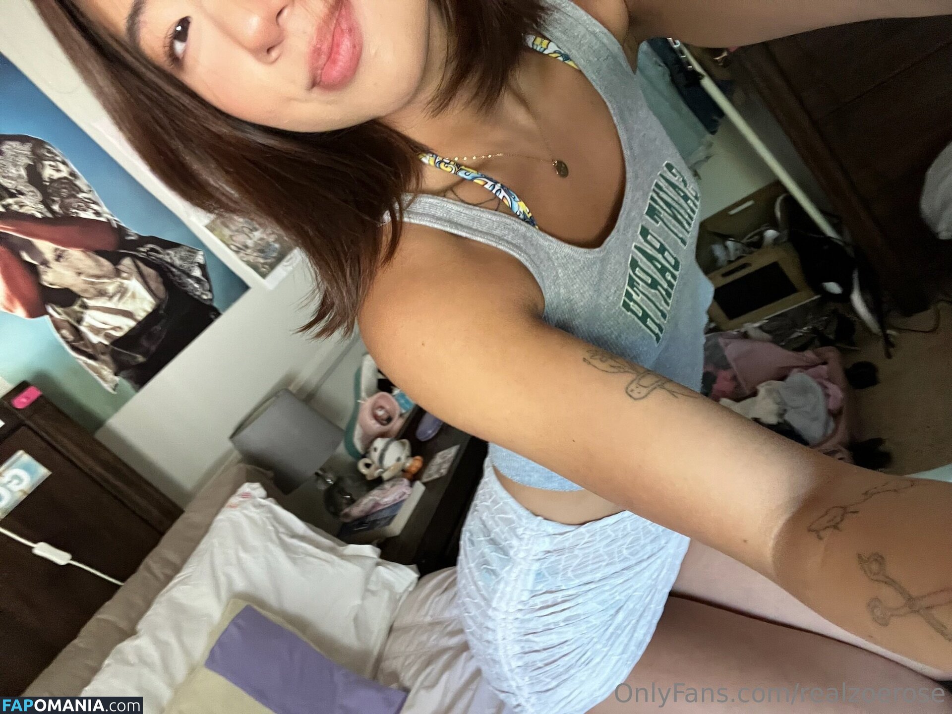 realzoerose / zoeroseee Nu OnlyFans  Foto vazada #3