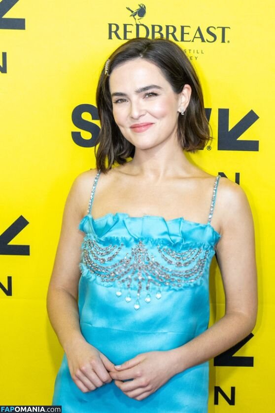 Zoey Deutch / zoeydeutch Nu OnlyFans  Foto vazada #379