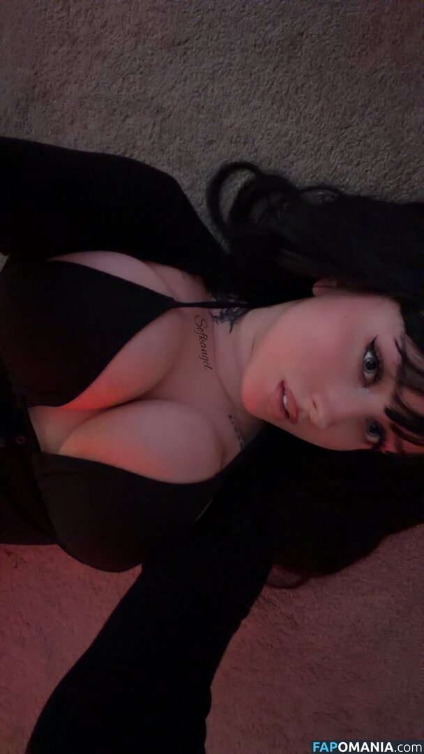 Zsofibtw / Zsofitv / sofiasweetsthep Nu OnlyFans  Foto vazada #1