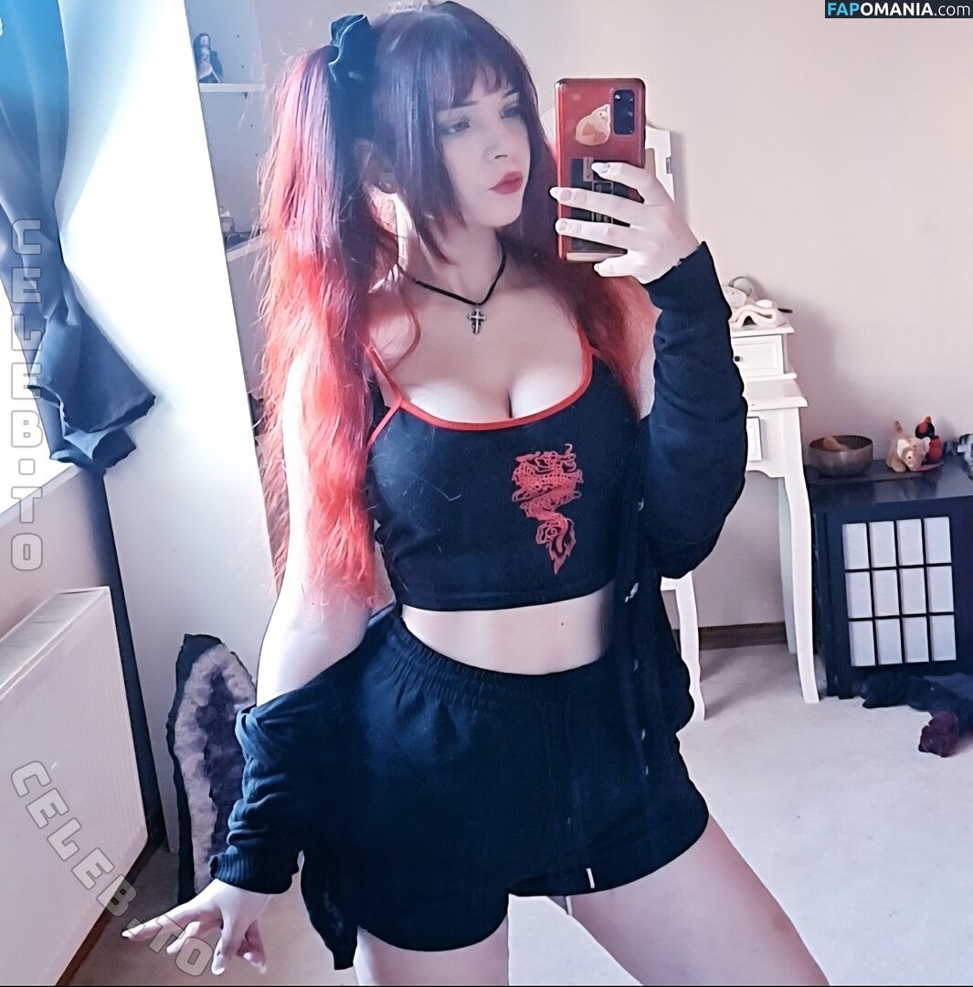 https: / zucora / zucora_cosplay / zucoracosplay Nu OnlyFans  Foto vazada #17